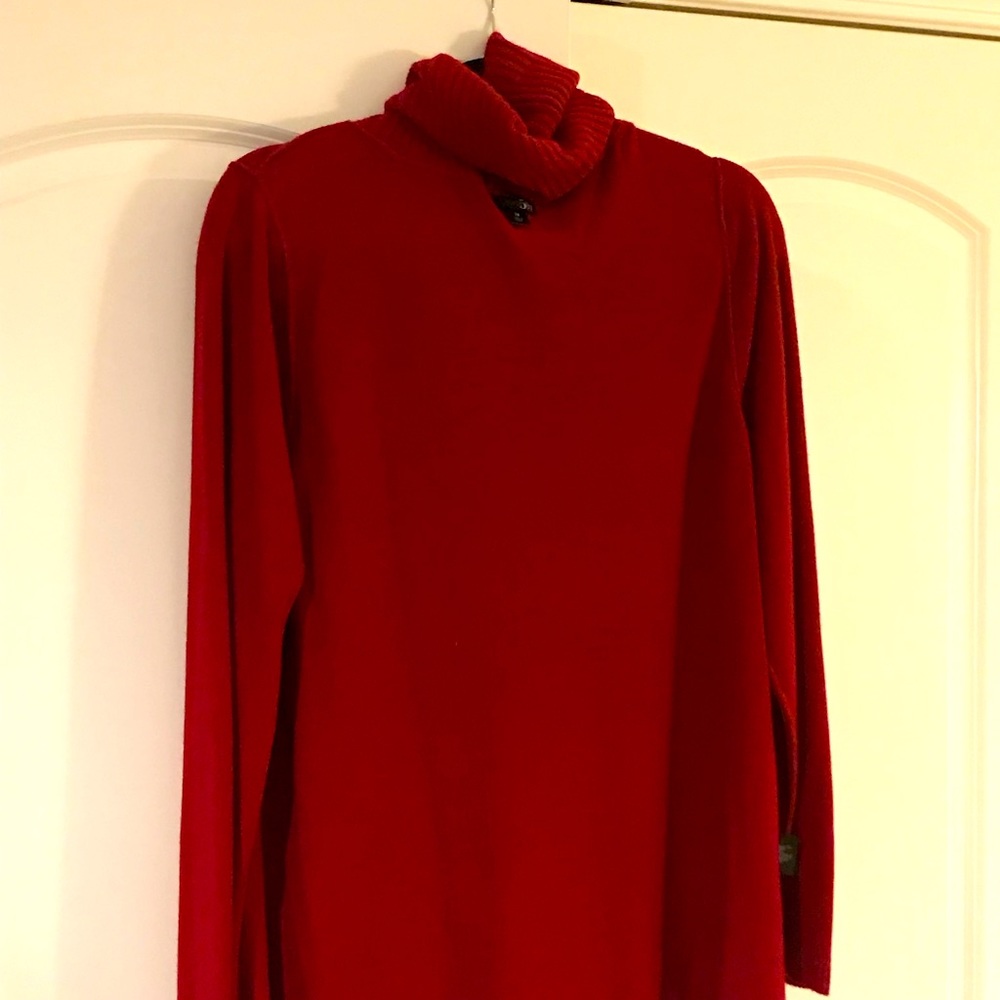 East 5th SZ 1X Red Sweater